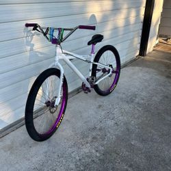 29" Monster Quid For Sell