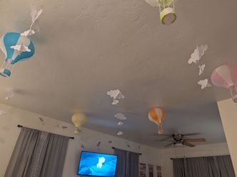 Wall hangings 6 hot air balloons + 6 clouds , air plane decals