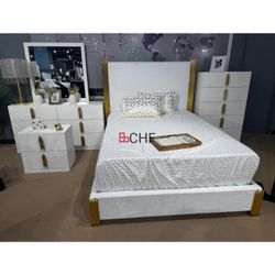4 Piece Queen Size Bedroom Set ( Included Bed Frame,  Dresser , Mirror , Nightstand ) // July 4th Sale 