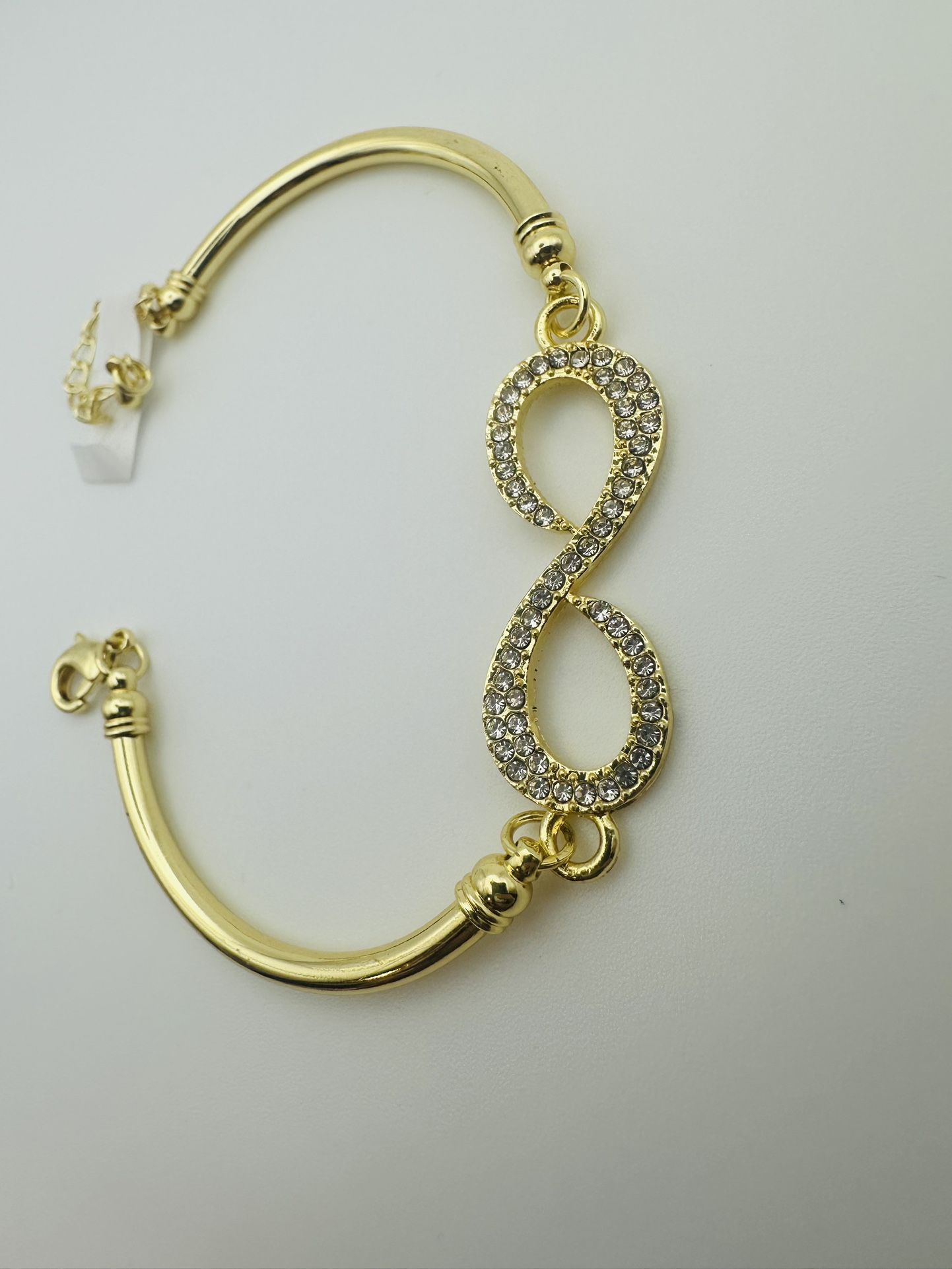 Elegant Gold Infinity Bracelet