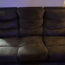 Brown 3 seater recliner