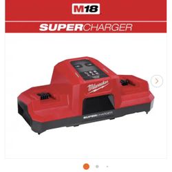 Milwaukee Dual Bay Super Charger
