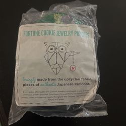 Origami Owl Jewelry Pouches And Charms