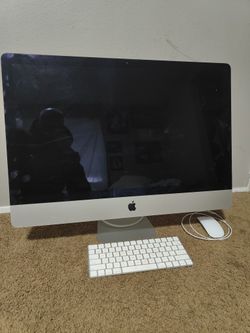 Very Nice Apple Computer Desktop