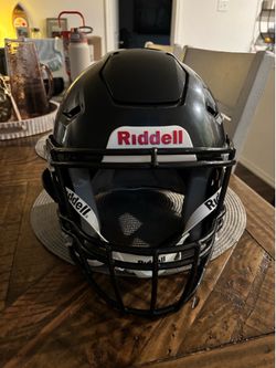 RIDDELL SPEEDFLEX HELMET