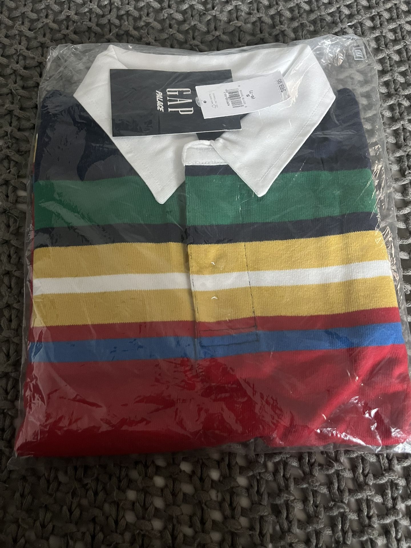 BRAND NEW Gap x Palace Kids Long sleeve