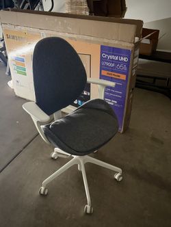 Ikea HATTEFJALL Office chair with armrests