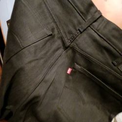 501 black  40x32 & theory long sleeve 