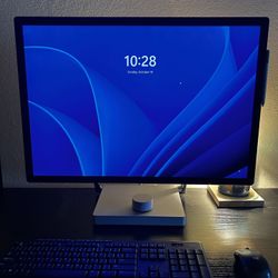 Microsoft Surface Studio 2 – i7 / GTX 1060 / 16GB / 1TB SSD – Excellent Condition