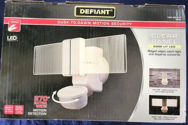 Defiant Clear Panel 270° Motion Security Light
