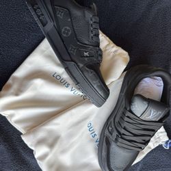 Louis Vuitton Trainers 