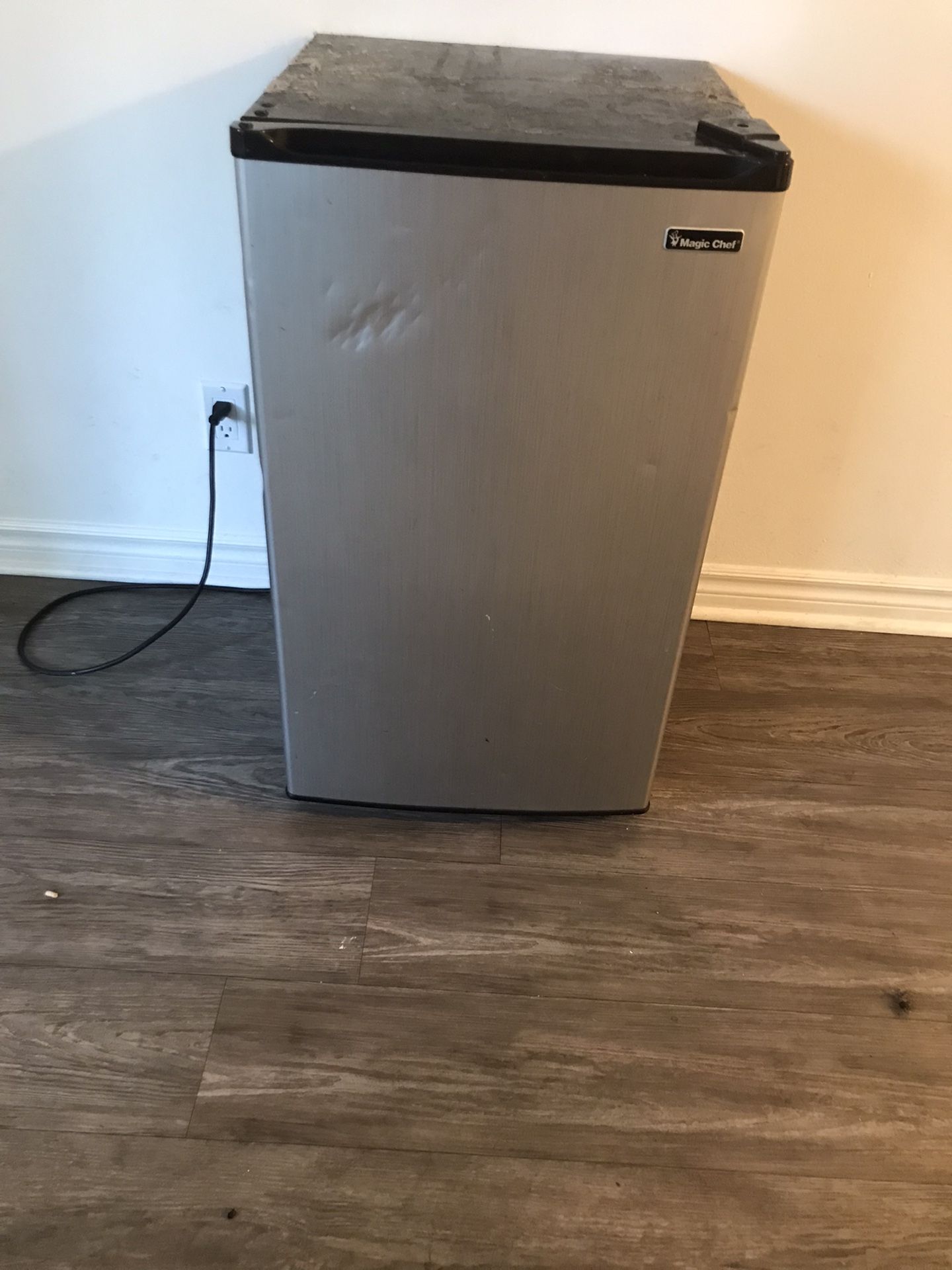Small Refrigerator