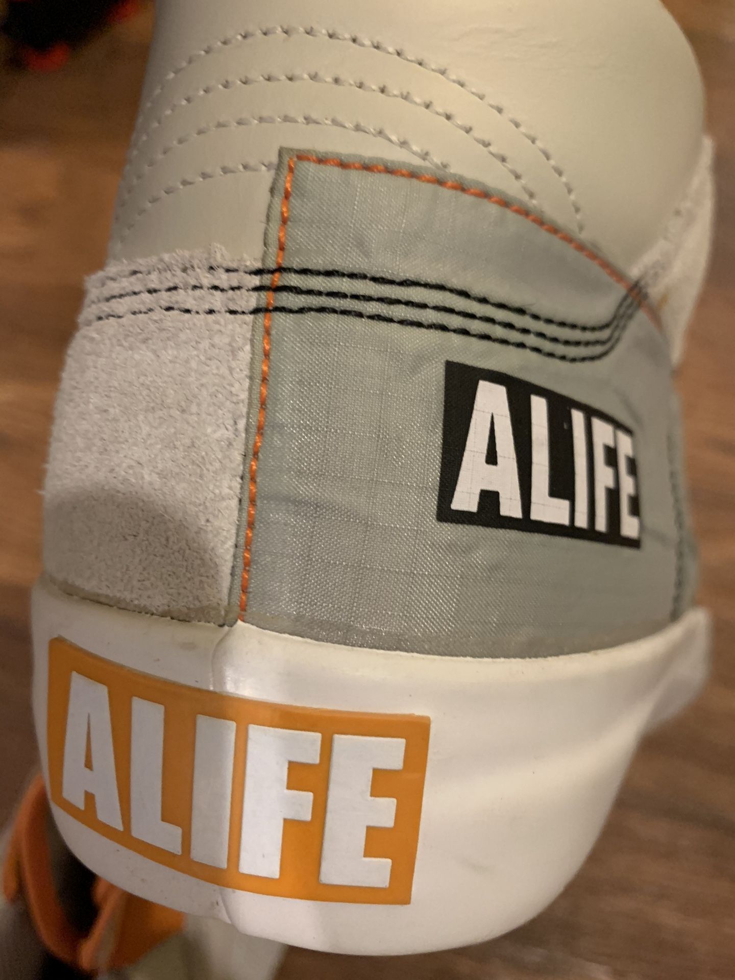 Men’s Alife shoes size 10.5 NYC 161 (No Laces)