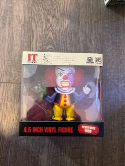 IT Pennywise 1990 4.5 Inch Vinyl Figure