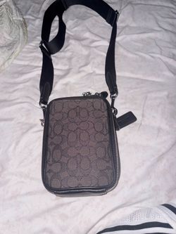 Men’s crossbody coach bag