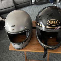 1 Lot Of Vintage Motorcycle Helmets