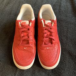 Red Nike AF1