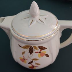 Vintage Hall's Superior Quality Mary Dunbar Kitchenware Teapot - Autumn Leaf Pattern