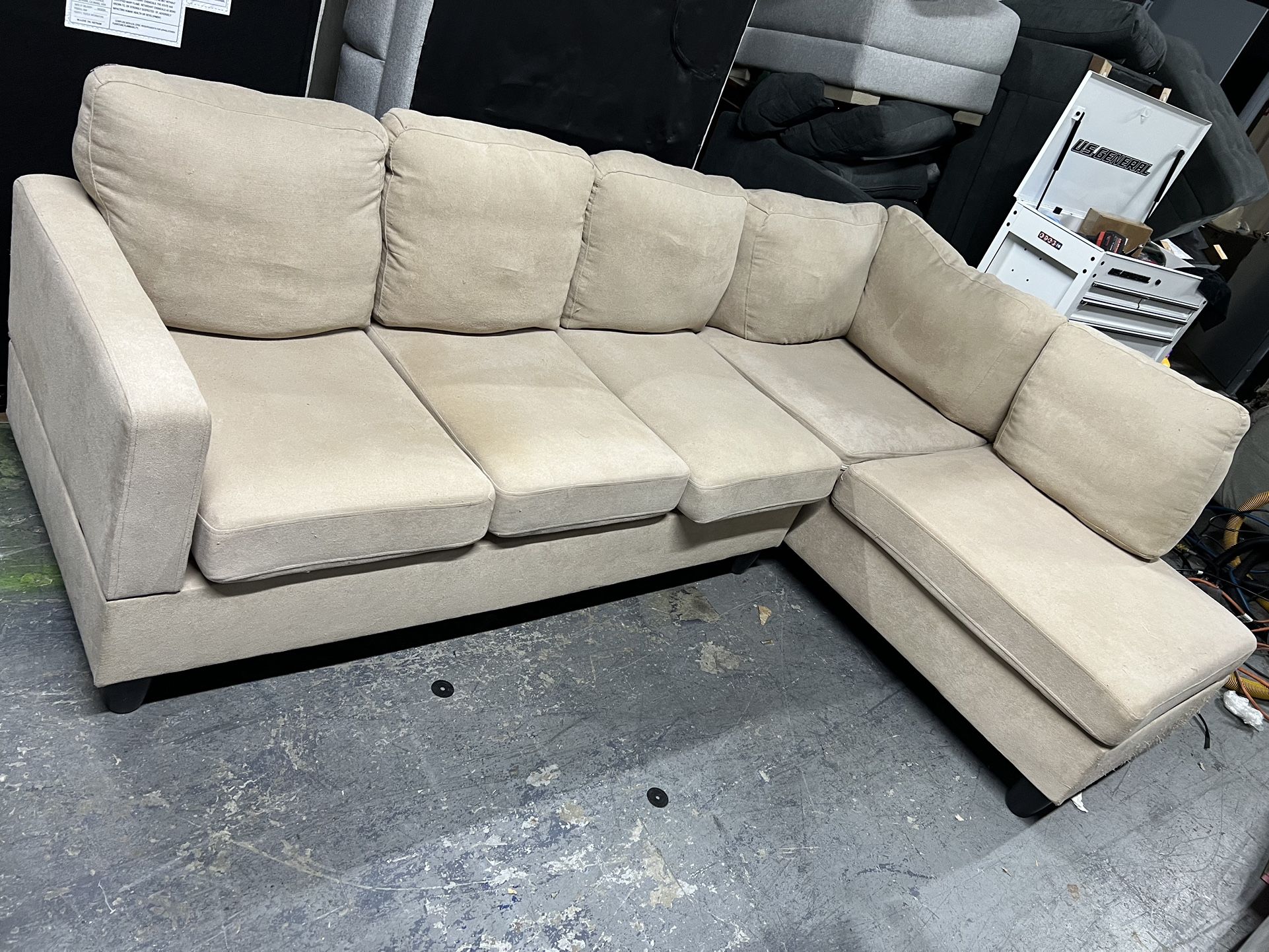 SECTIONAL COUCH SOFA