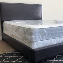 Queen Contemporary Bed Plus Queen Plush Mattress (Free Delivery )