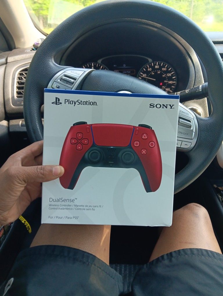 PS5 Controller (New & Sealed)