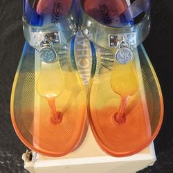 Micheal Kors Size 2 Big Kids