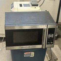 Black and Decker Microwave