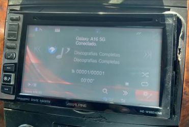 Alpine Double-Din touch screen stereo
