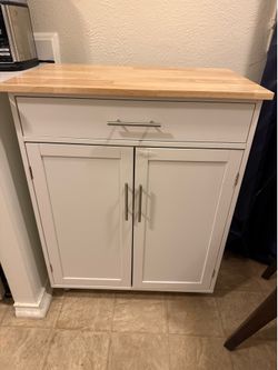 White mobile kitchen islands