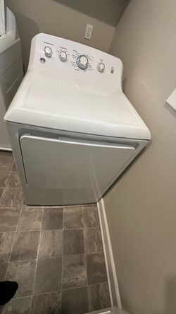 2018 GE Gas Dryer – Needs Repair – $70 OBO