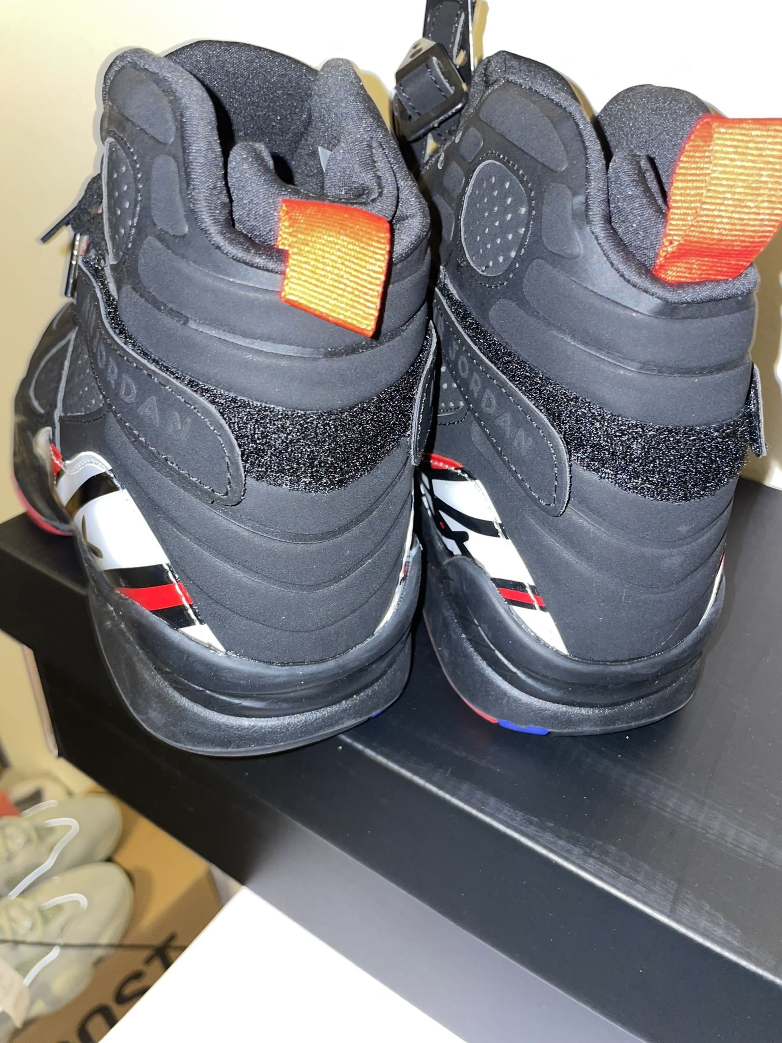 Air Jordan 8