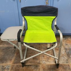 Outdoor / Camping / Beach Gear - Child's Size Directors Portable / Foldable Camp Chair with Table