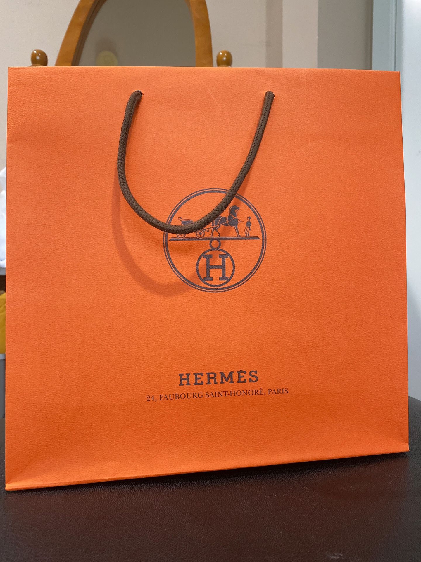 Hermes paper bag (medium size)