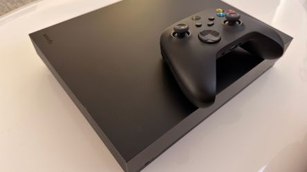 Xbox one X ( great condition )