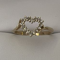 14k Yellow Gold ~1/5CTW Diamond Heart Bypass Ring Size 6