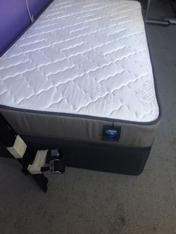 Twin bed