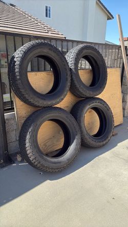 Have a good set of Goodyear wrangler tires trail runners 80s with about 7080% life still in great condition no cracks and excellent condition Have a g