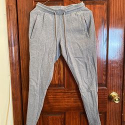 Alphalete Men Grey Joggers XS