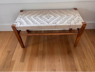Woven bench with wood base