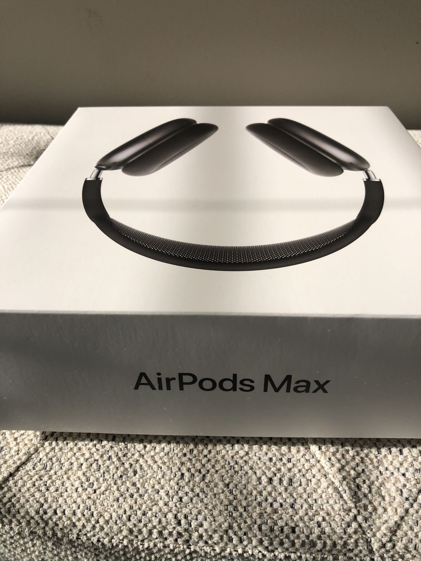 AirPods Max Space Gray With Black Headband