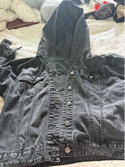 Levi back hoodie jacket button up