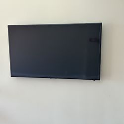 Mount TVs 