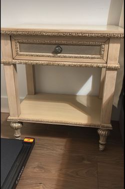 Elegant Vintage Farmhouse Nightstand Set of 2 – French Country Style