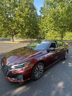 2025 Nissan Altima