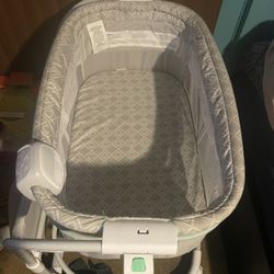 Bassinet 