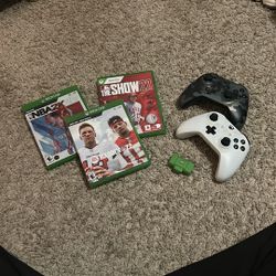 Xbox One Controllers And Games