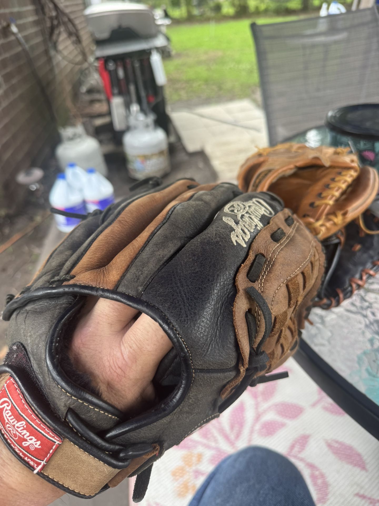 Baseball Gloves 60 For All Or 20 A Piece Right Handed