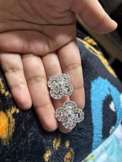Luck 🍀 Sliver Earrings