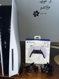 Disk PS5 Power cord / HDMI + BRAND NEW controller