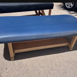 Blue earthlight stationary massage table